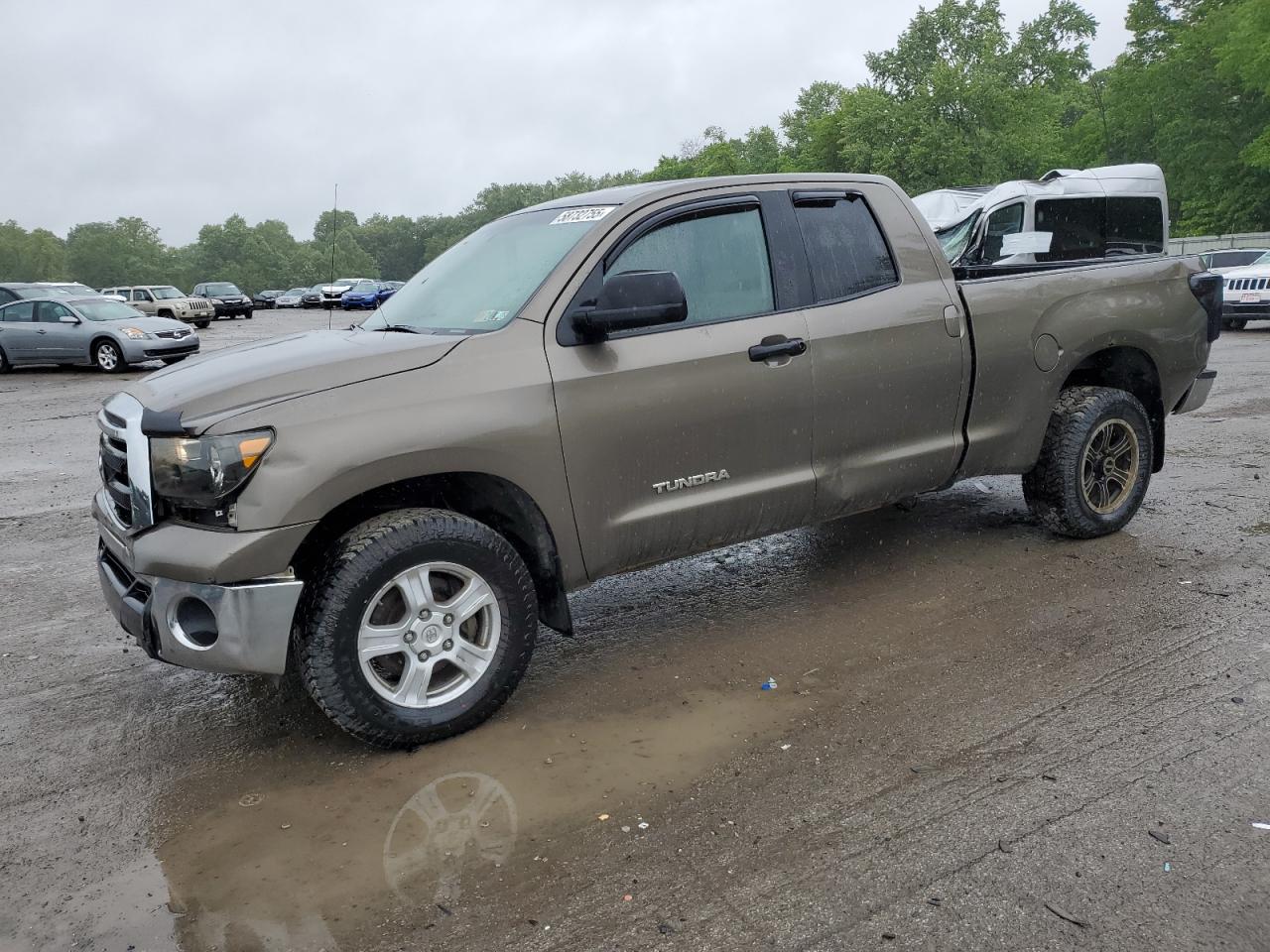 TOYOTA TUNDRA DOUBLE CAB SR5