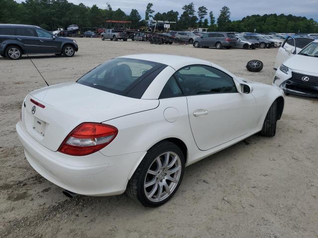 MERCEDES-BENZ SLK 350 2005 white  gas WDBWK56F75F054914 photo #4