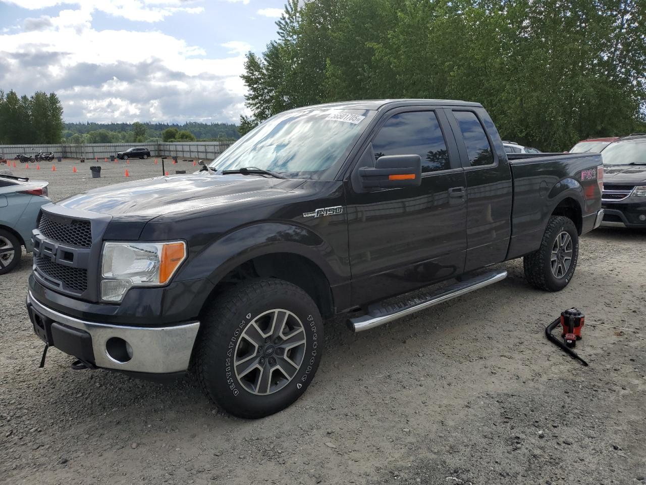 FORD F-150 SUPER CAB