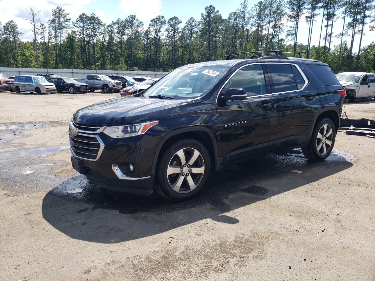 CHEVROLET TRAVERSE LT