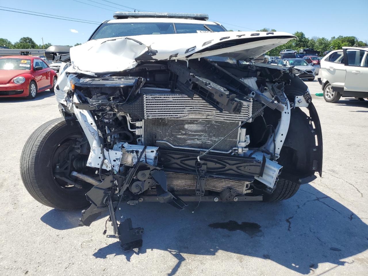 Lot #3305332303 2022 FORD EXPLORER P