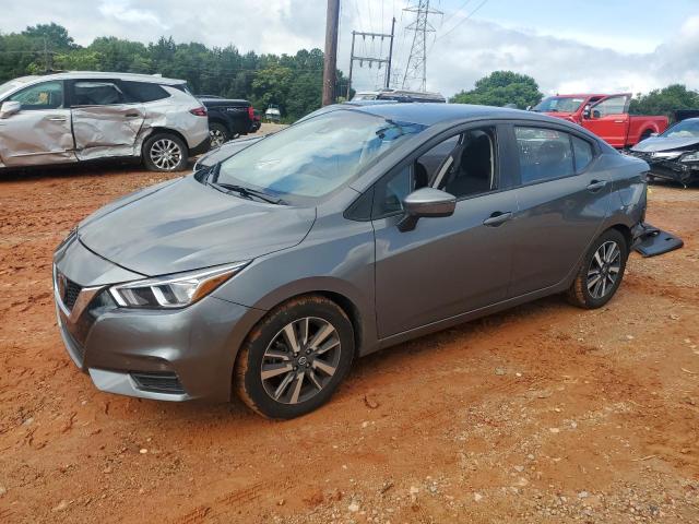 NISSAN VERSA SV