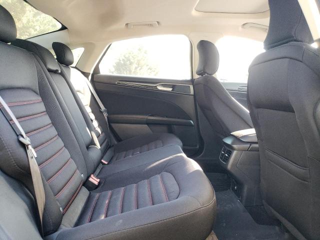 2015 FORD FUSION SE - 3FA6P0H93FR201088