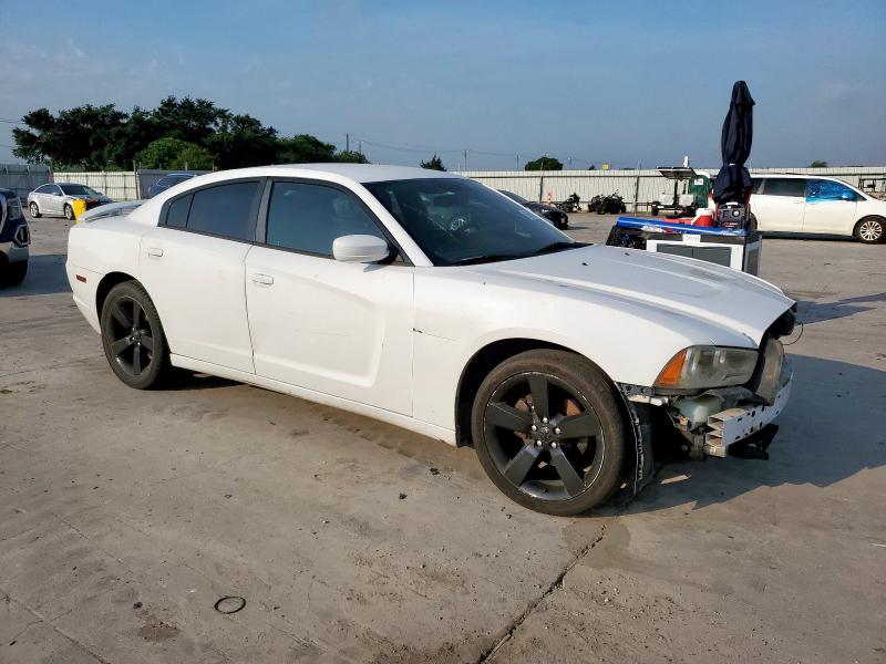 Vin: 2b3cl3cg8bh577583, lot: 56982915, dodge charger 20114