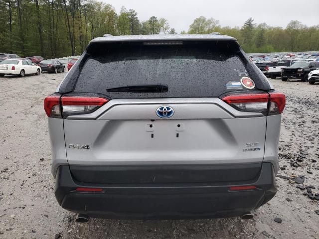 2021 TOYOTA RAV4 XLE - 2T3R6RFV0MW012714