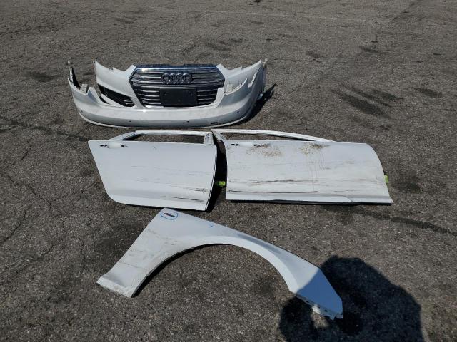 2018 AUDI A4 PREMIUM WAUENAF45JA169687