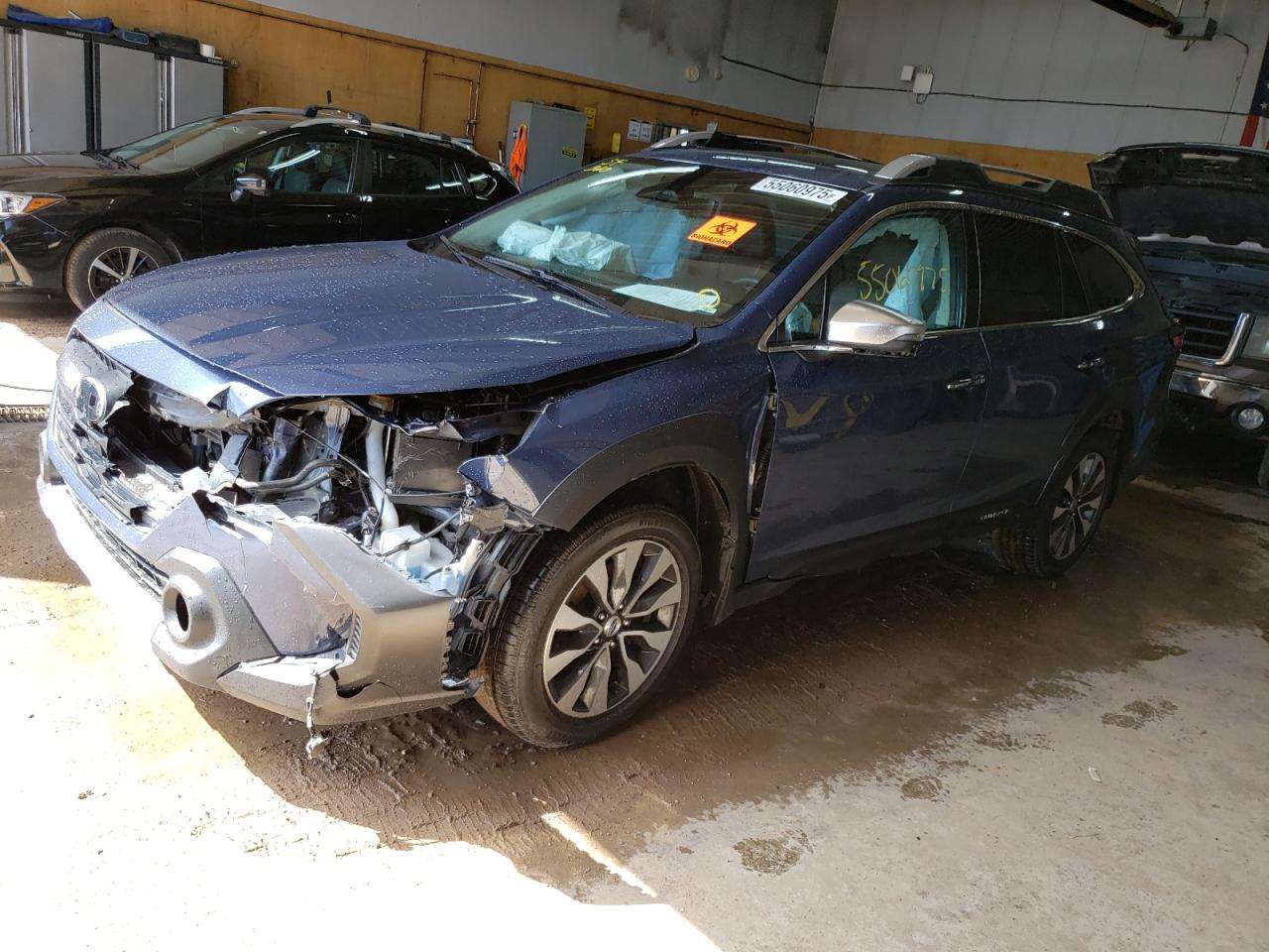 SUBARU OUTBACK TOURING