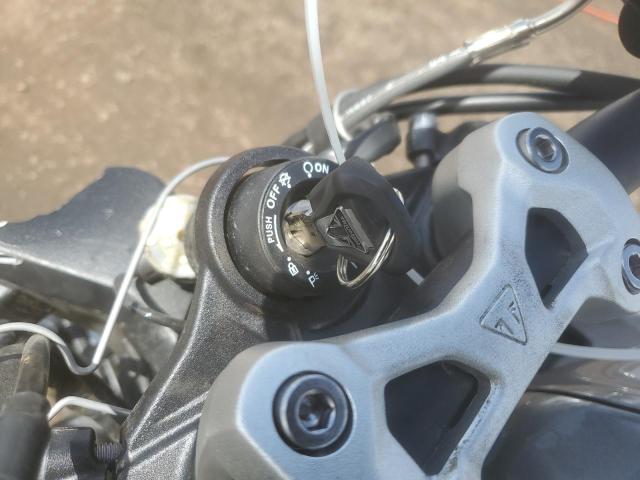 2024 TRIUMPH MOTORCYCLE STREET TRI SMTA604S4RTBR8791