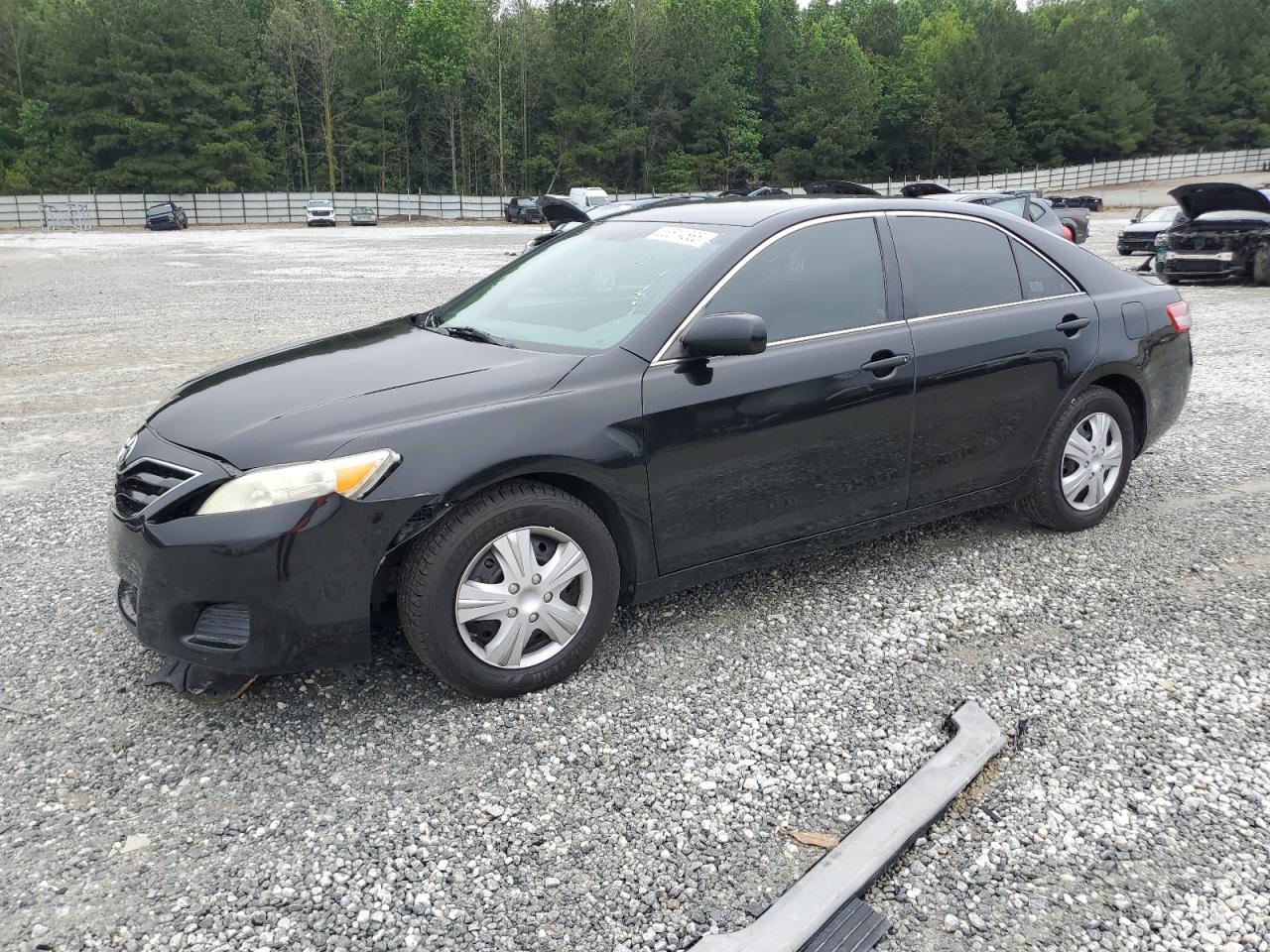 TOYOTA CAMRY BASE