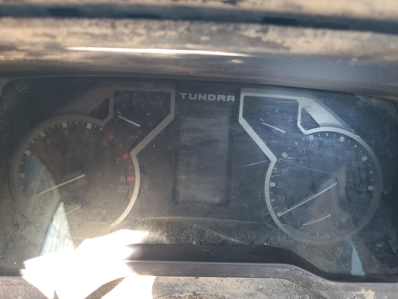 TOYOTA TUNDRA CREWMAX LIMITED