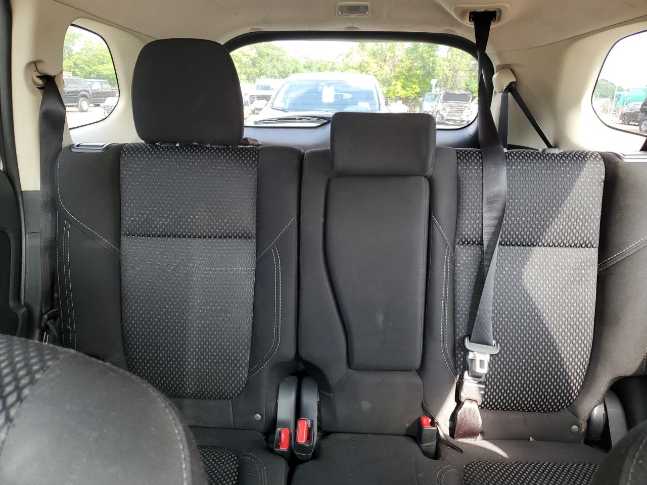 MITSUBISHI OUTLANDER ES