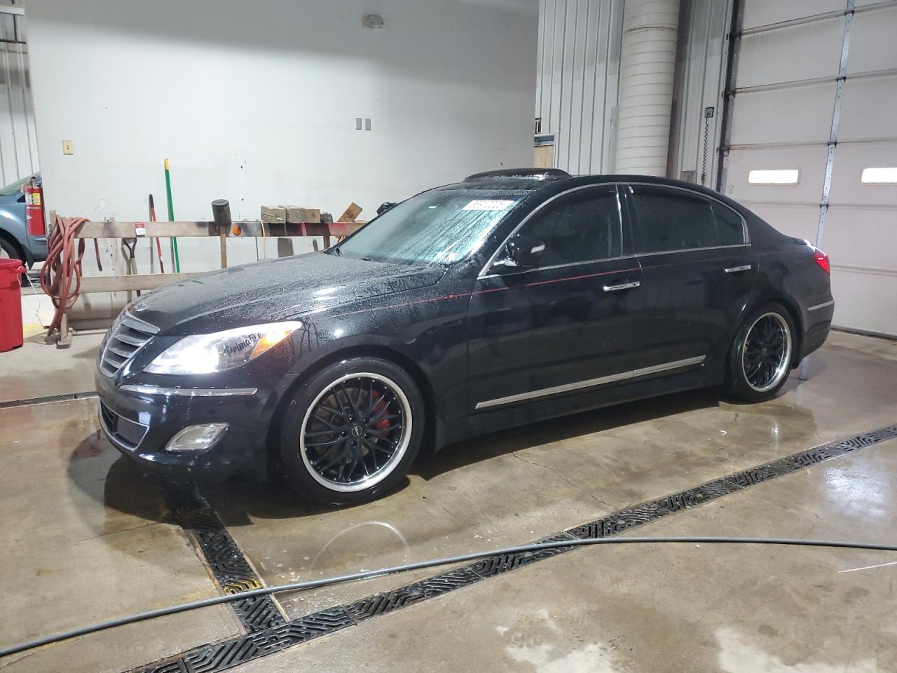 HYUNDAI GENESIS 5.0L