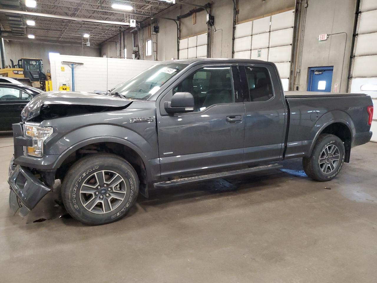 FORD F-150 SUPER CAB