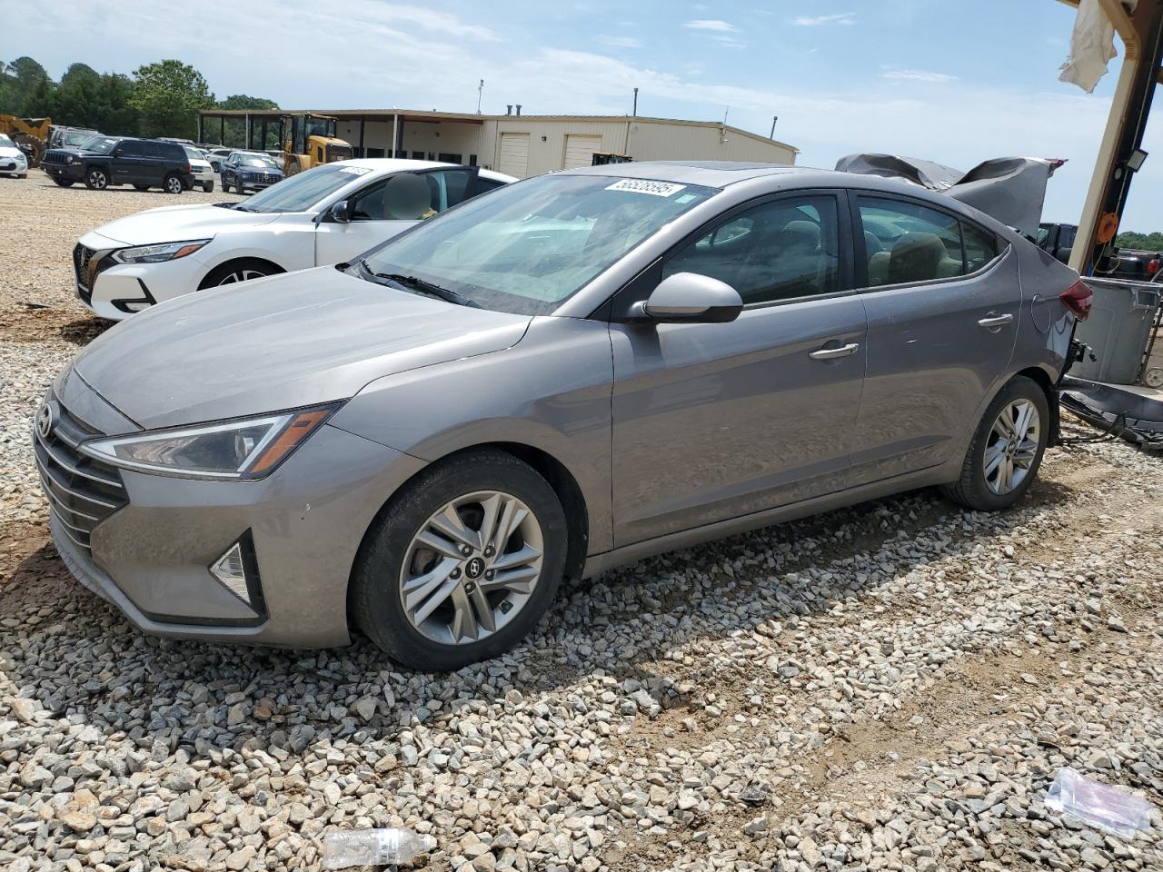 HYUNDAI ELANTRA SEL