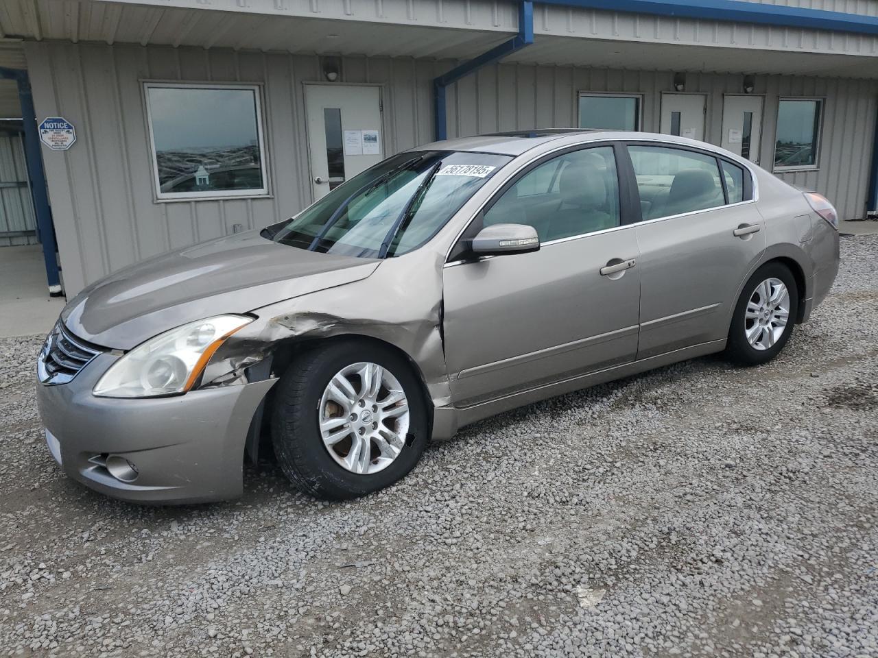 NISSAN ALTIMA BASE
