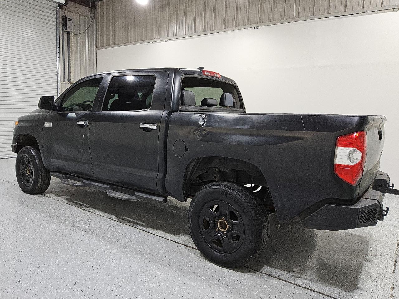 TOYOTA TUNDRA CREWMAX 1794