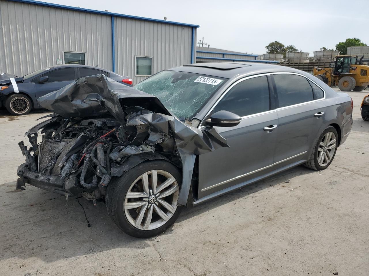 VOLKSWAGEN PASSAT SEL PREMIUM