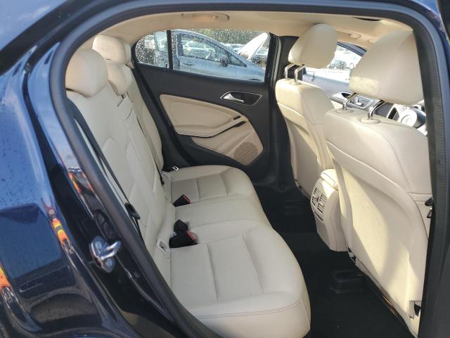 2018 MERCEDES-BENZ GLA 250 4M - WDCTG4GB6JJ477108