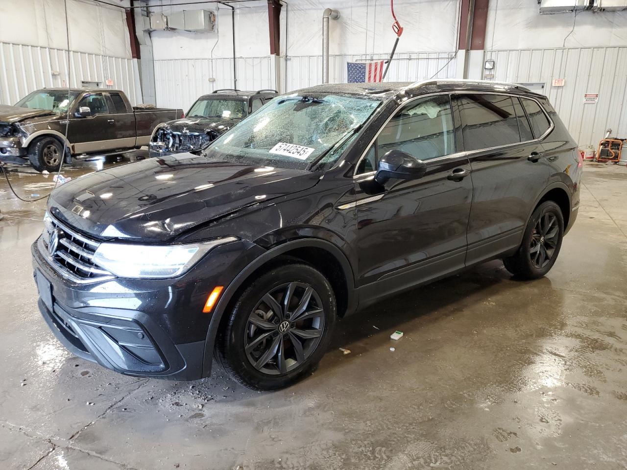 VOLKSWAGEN TIGUAN SE