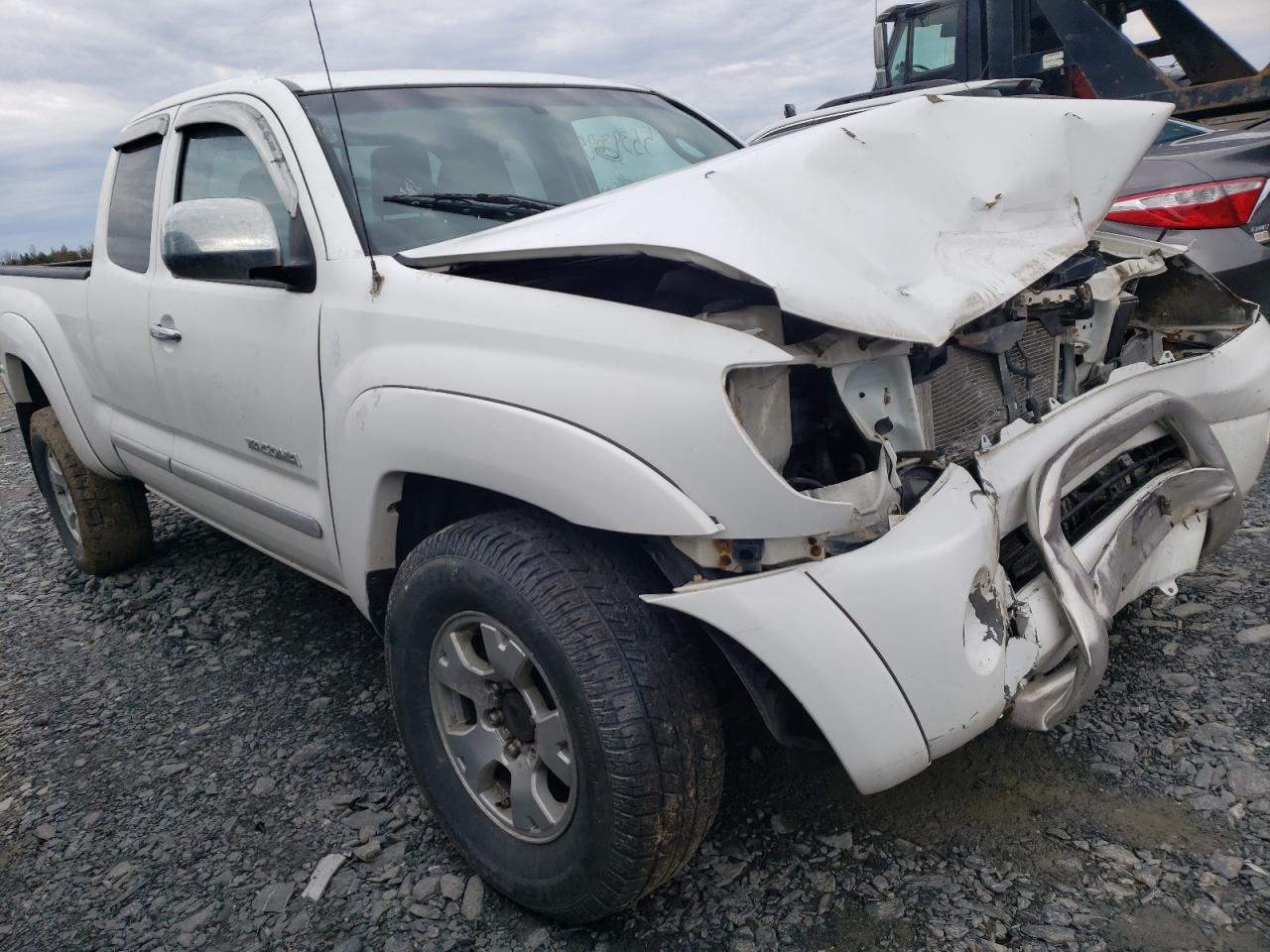 TOYOTA TACOMA ACCESS CAB