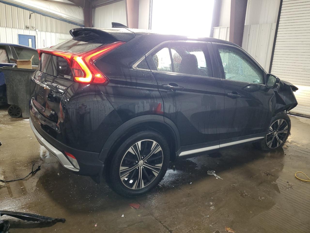 MITSUBISHI ECLIPSE SE