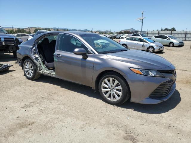 2018 TOYOTA CAMRY L - 4T1B11HK0JU638563