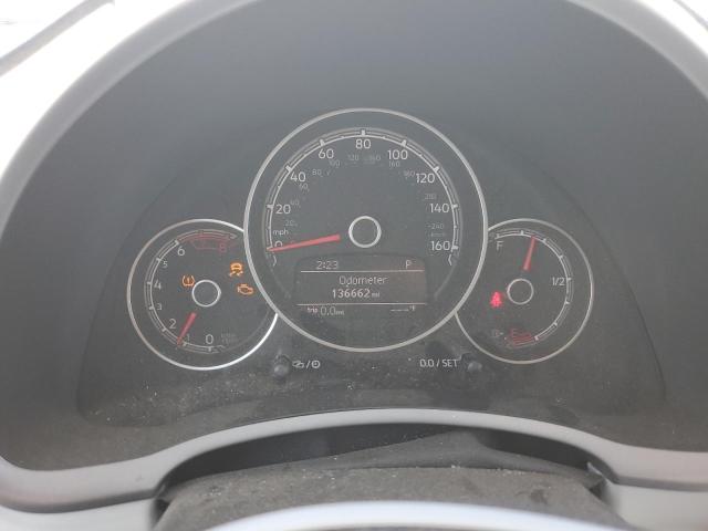 2018 VOLKSWAGEN BEETLE SE 3VWJD7ATXJM708052