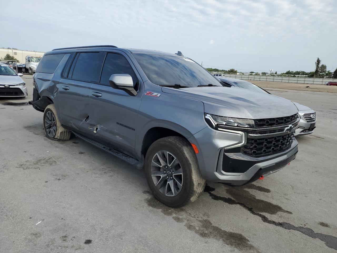 CHEVROLET SUBURBAN 2021