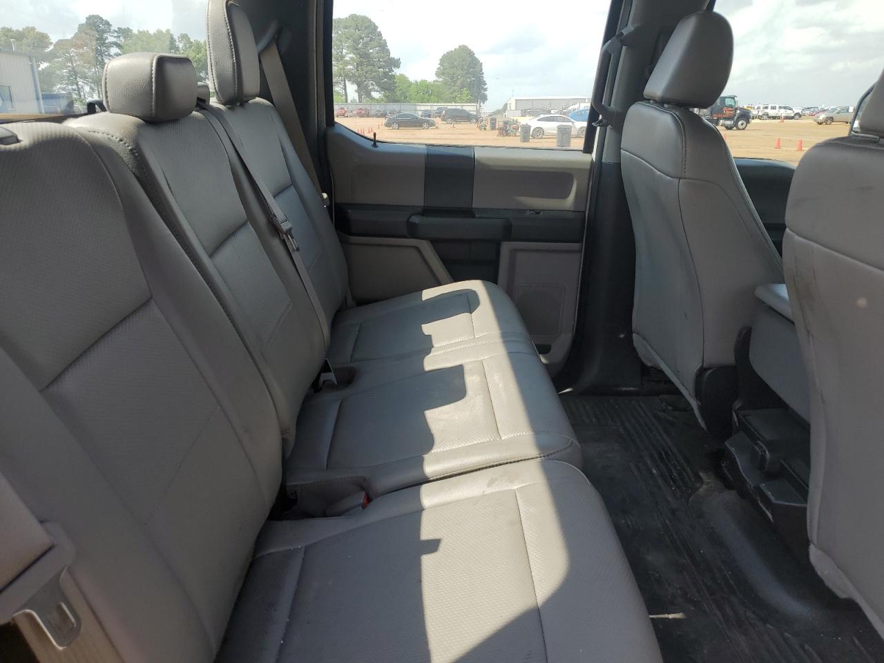 FORD F-350 SUPER DUTY