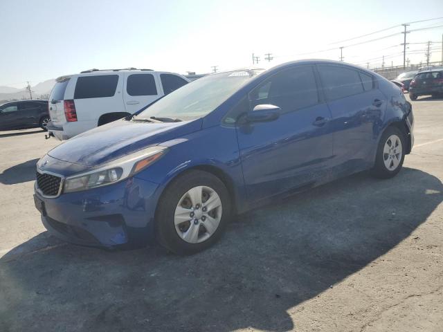Vin: 3kpfk4a72he013052, lot: 53169955, kia forte lx 2017 img_1