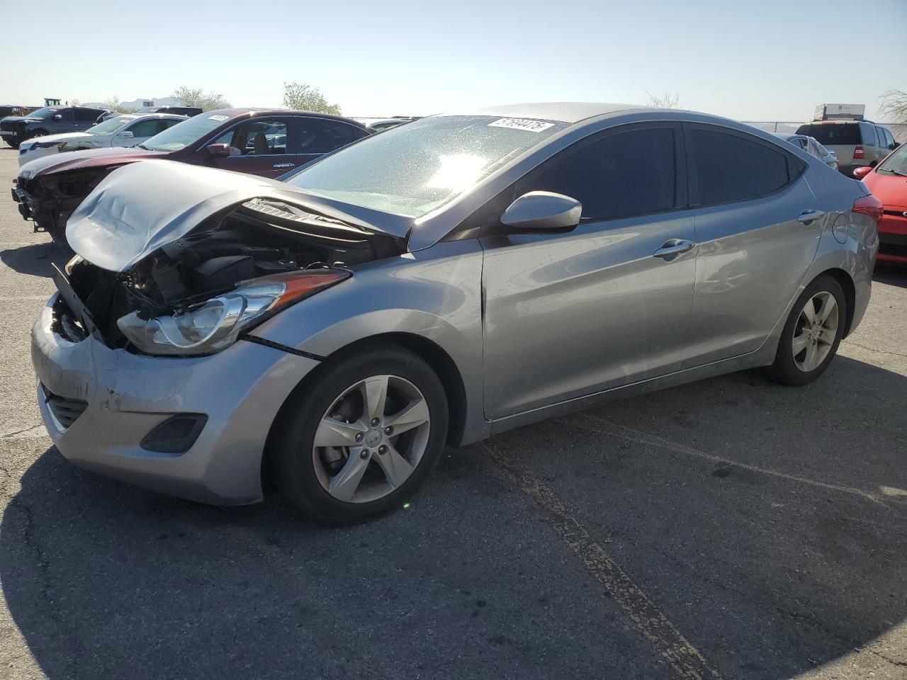 HYUNDAI ELANTRA GLS