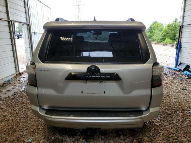 2020 TOYOTA 4RUNNER SR JTEBU5JR0L5802350