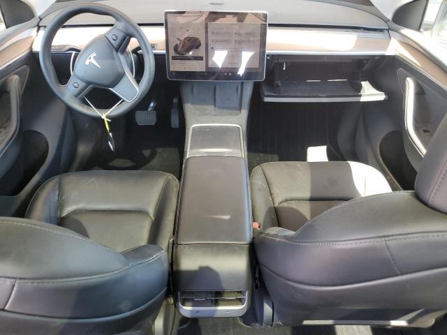 2024 TESLA MODEL Y - 7SAYGAEE5RF120693