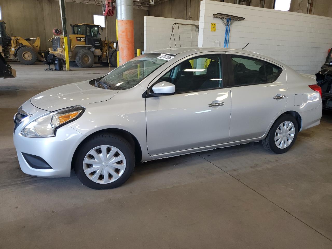NISSAN VERSA S