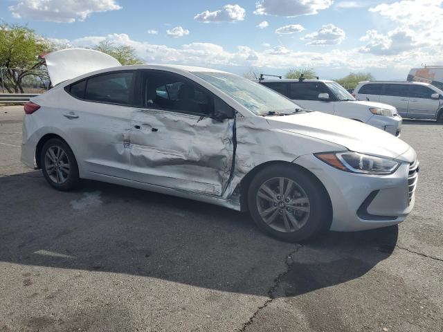 2018 HYUNDAI ELANTRA SE - 5NPD84LF3JH306955