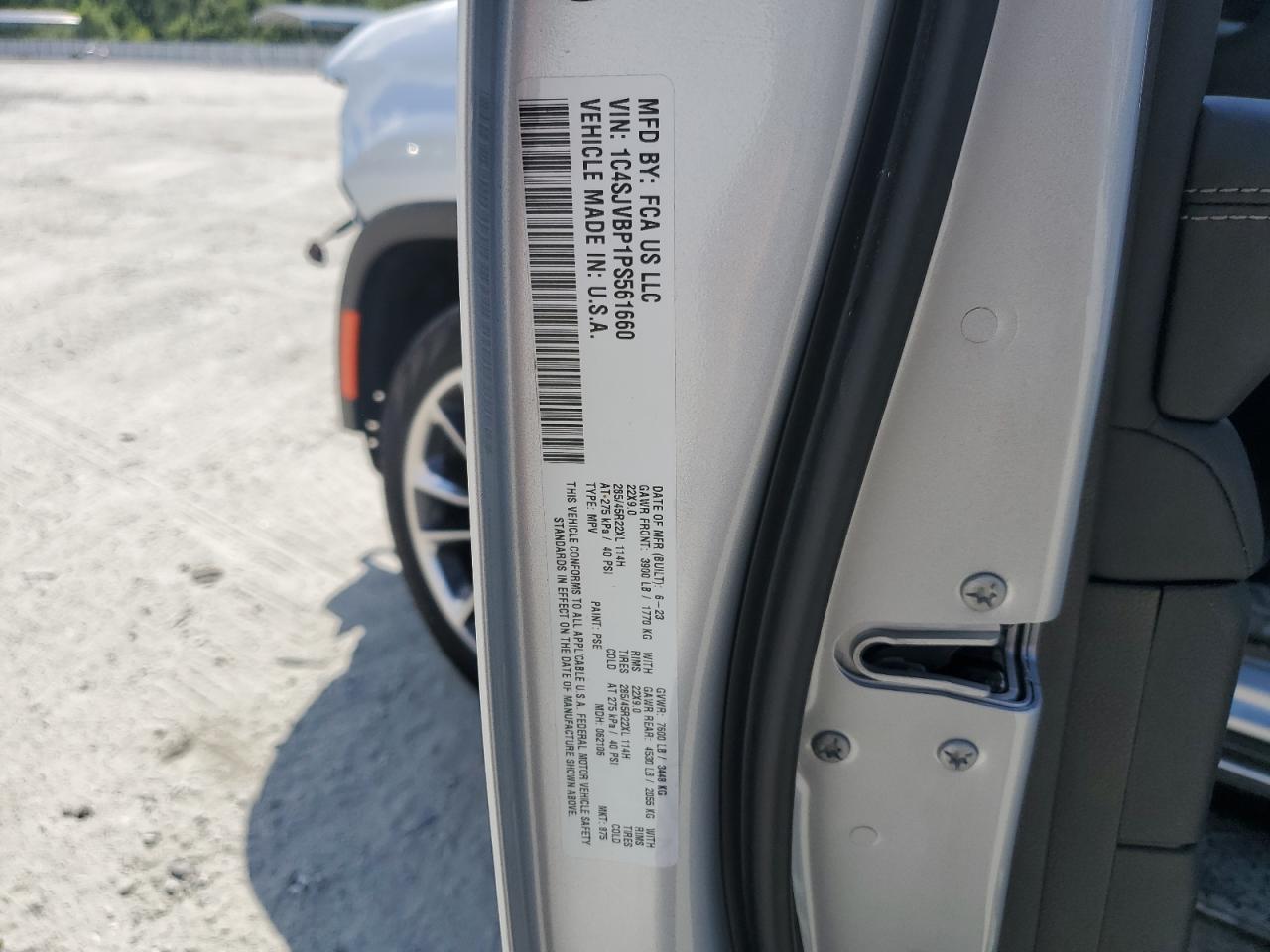 JEEP WAGONEER SERIES II