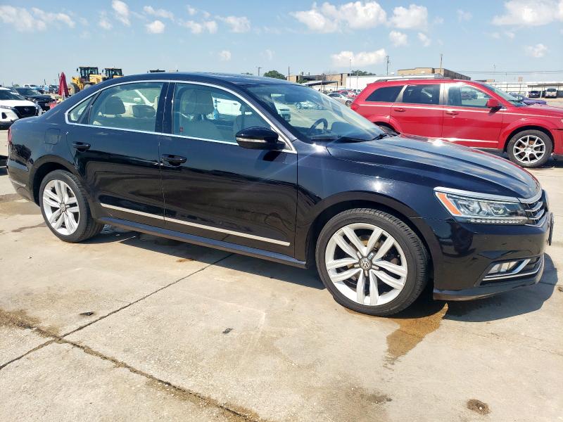 2017 VOLKSWAGEN PASSAT SE 1VWGT7A33HC037638