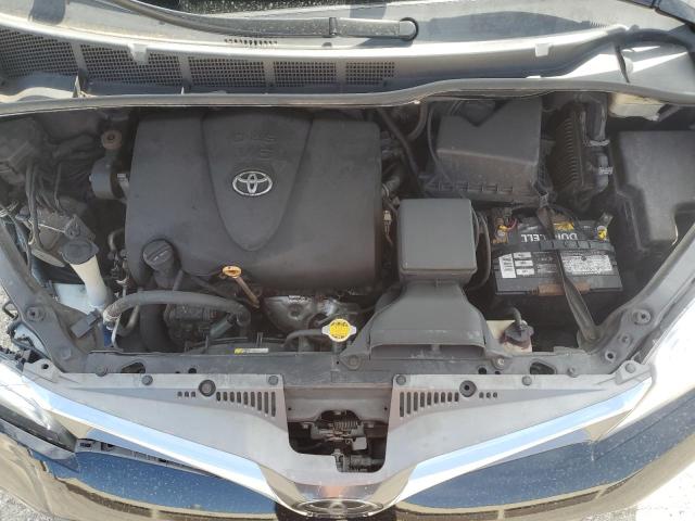 2018 TOYOTA SIENNA XLE 5TDYZ3DC6JS943393