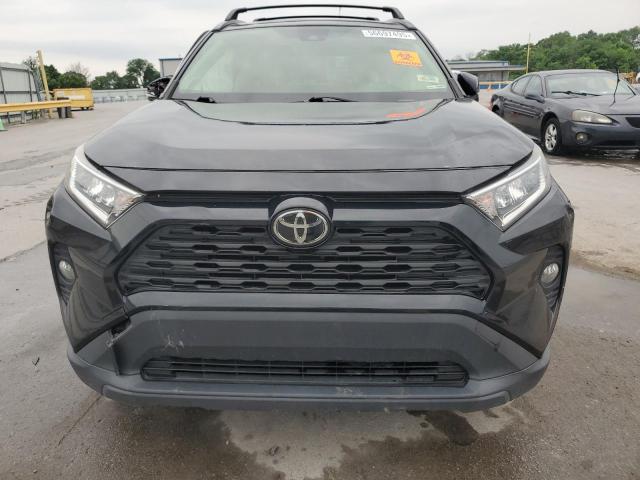 2019 TOYOTA RAV4 XLE P - JTMA1RFV7KD508700
