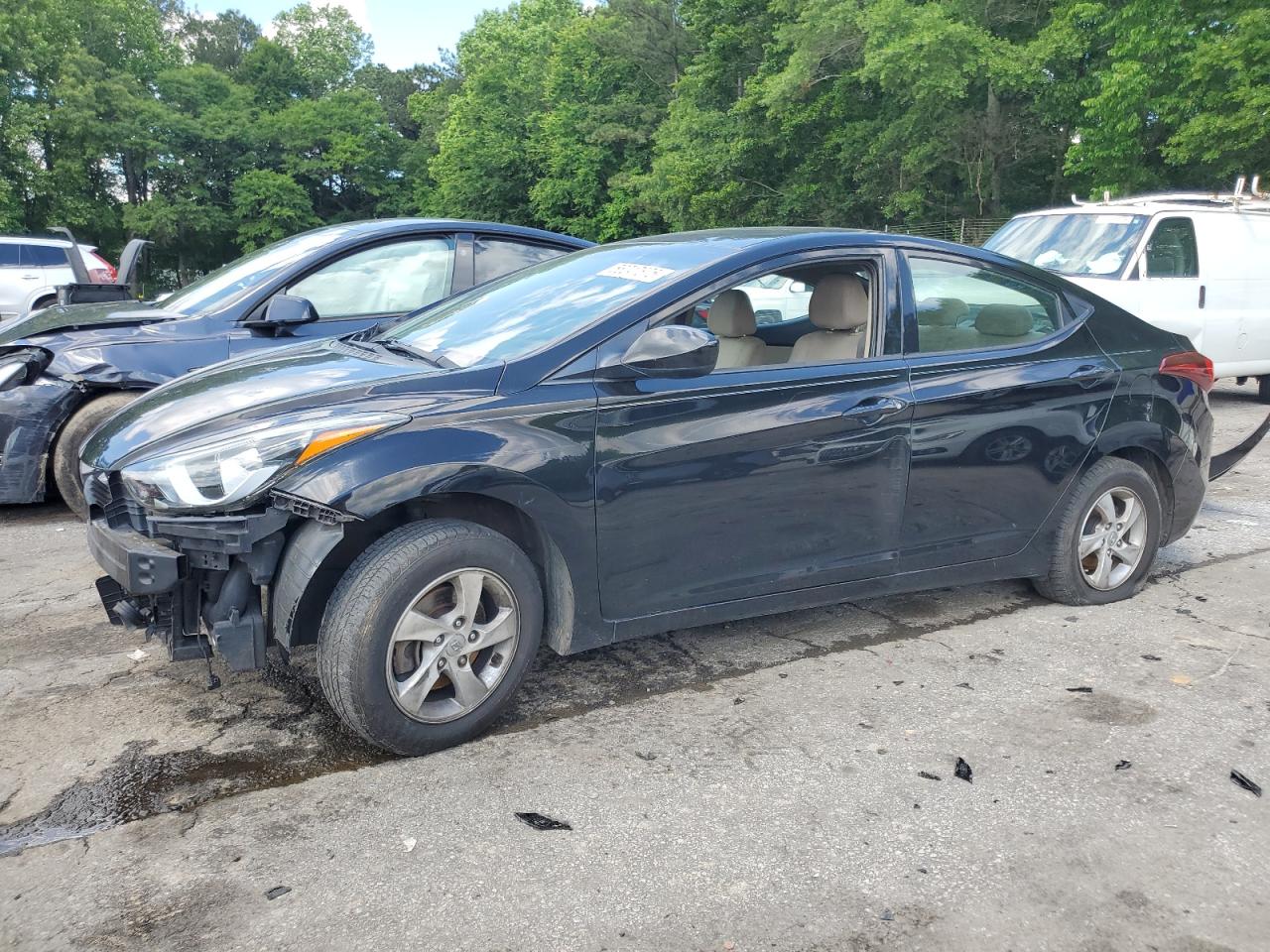 HYUNDAI ELANTRA SE