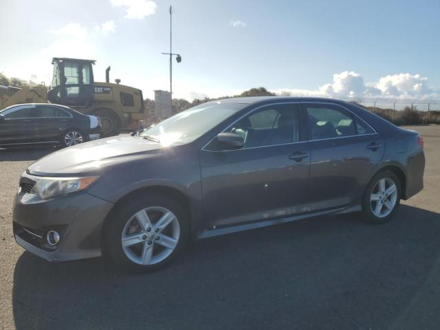 TOYOTA CAMRY BASE