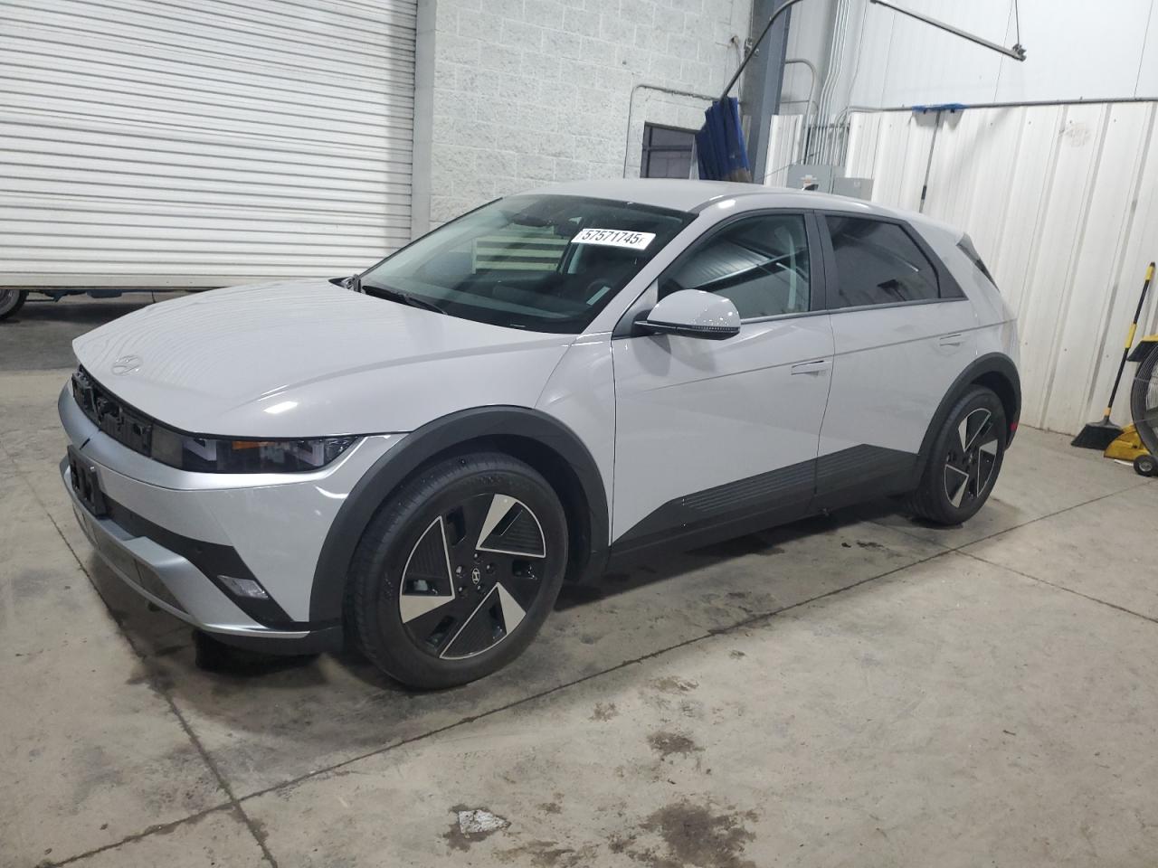 HYUNDAI IONIQ 5 SE