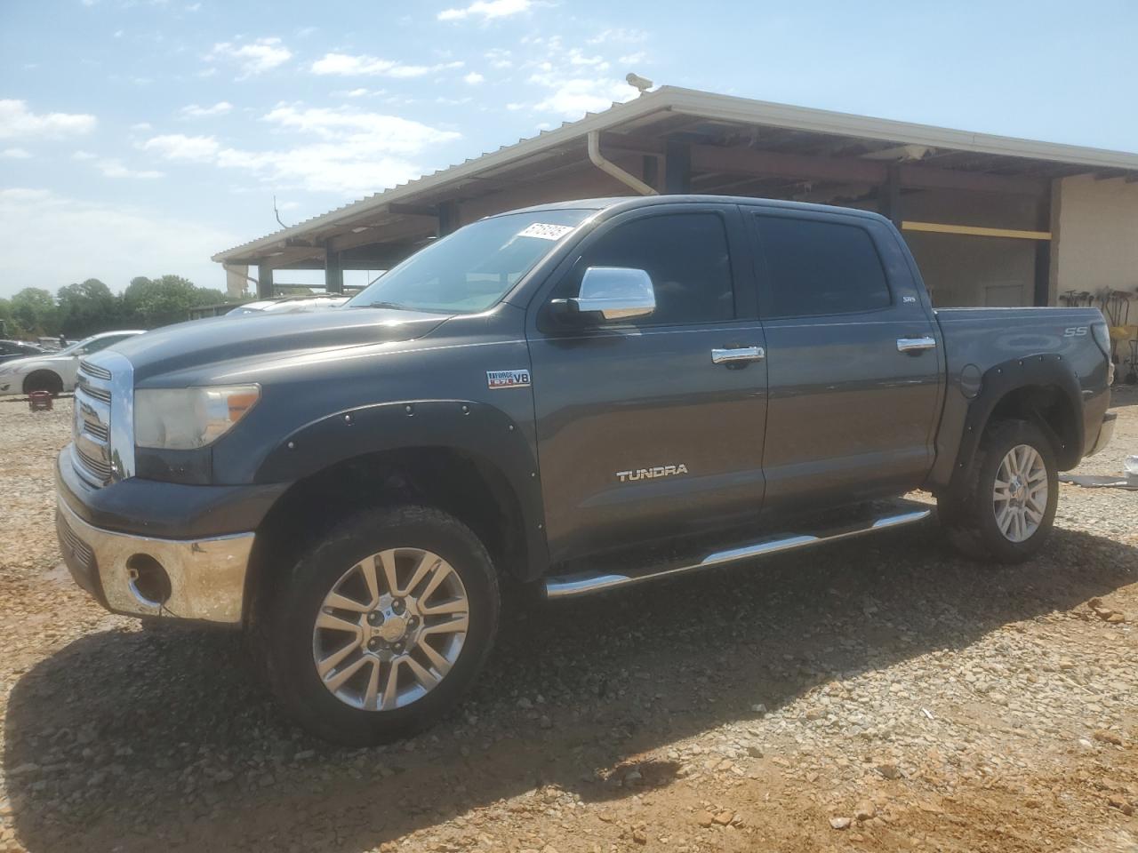 TOYOTA TUNDRA CREWMAX SR5