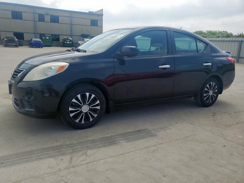 NISSAN VERSA S