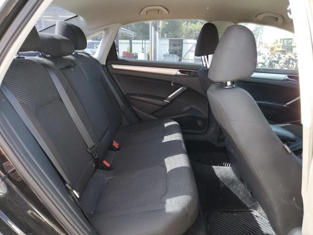 2017 VOLKSWAGEN PASSAT S - 1VWAT7A39HC051792