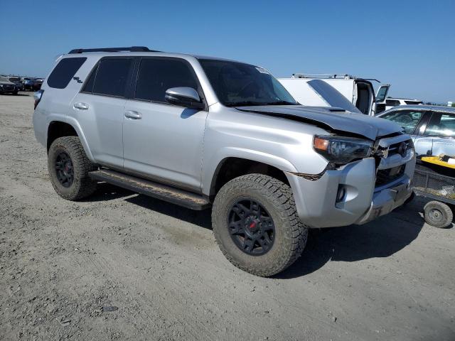 Vin: jtebu5jr6l5796327, lot: 58656965, toyota 4runner sr5/sr5 premium 20204