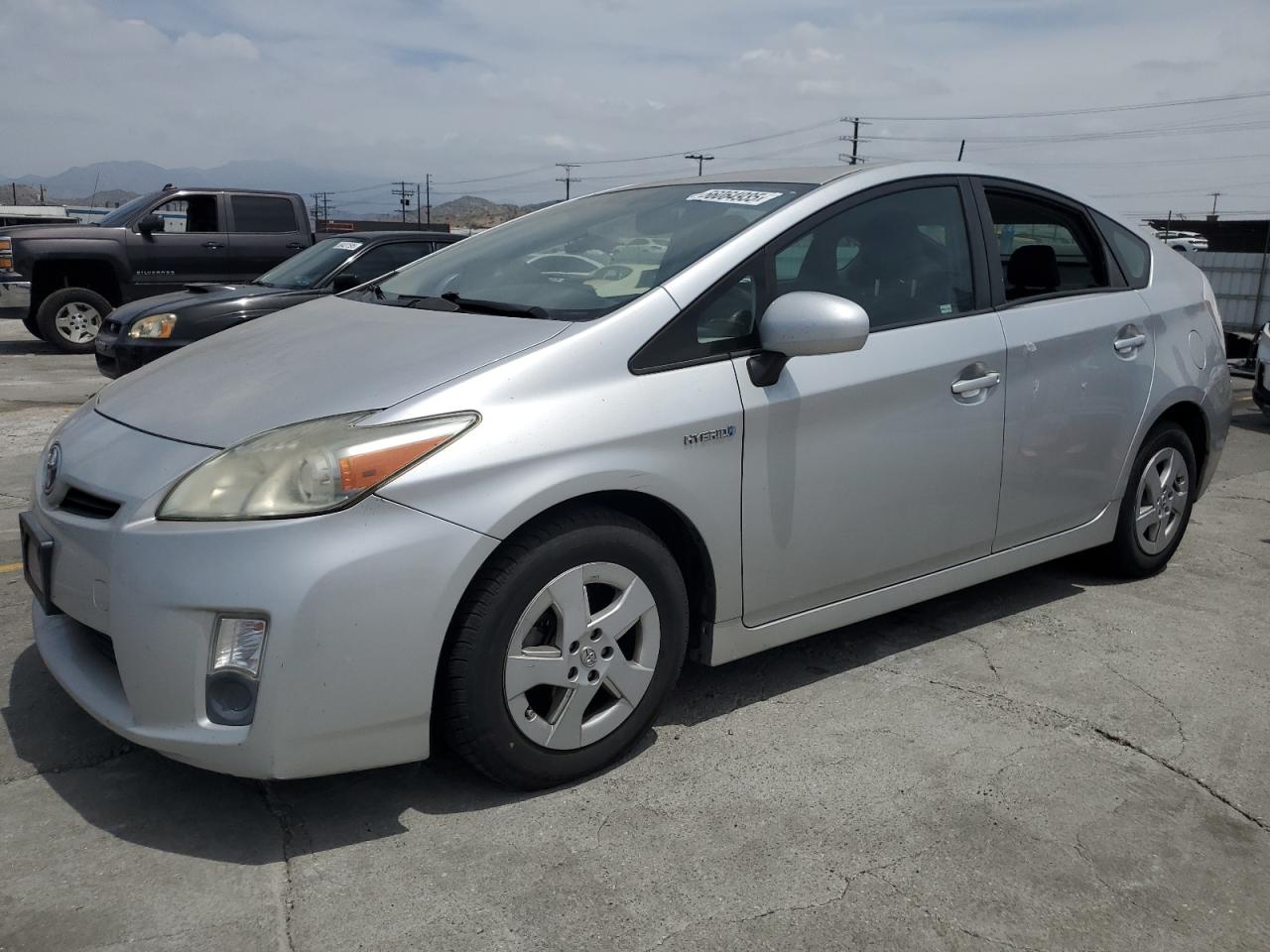 TOYOTA PRIUS