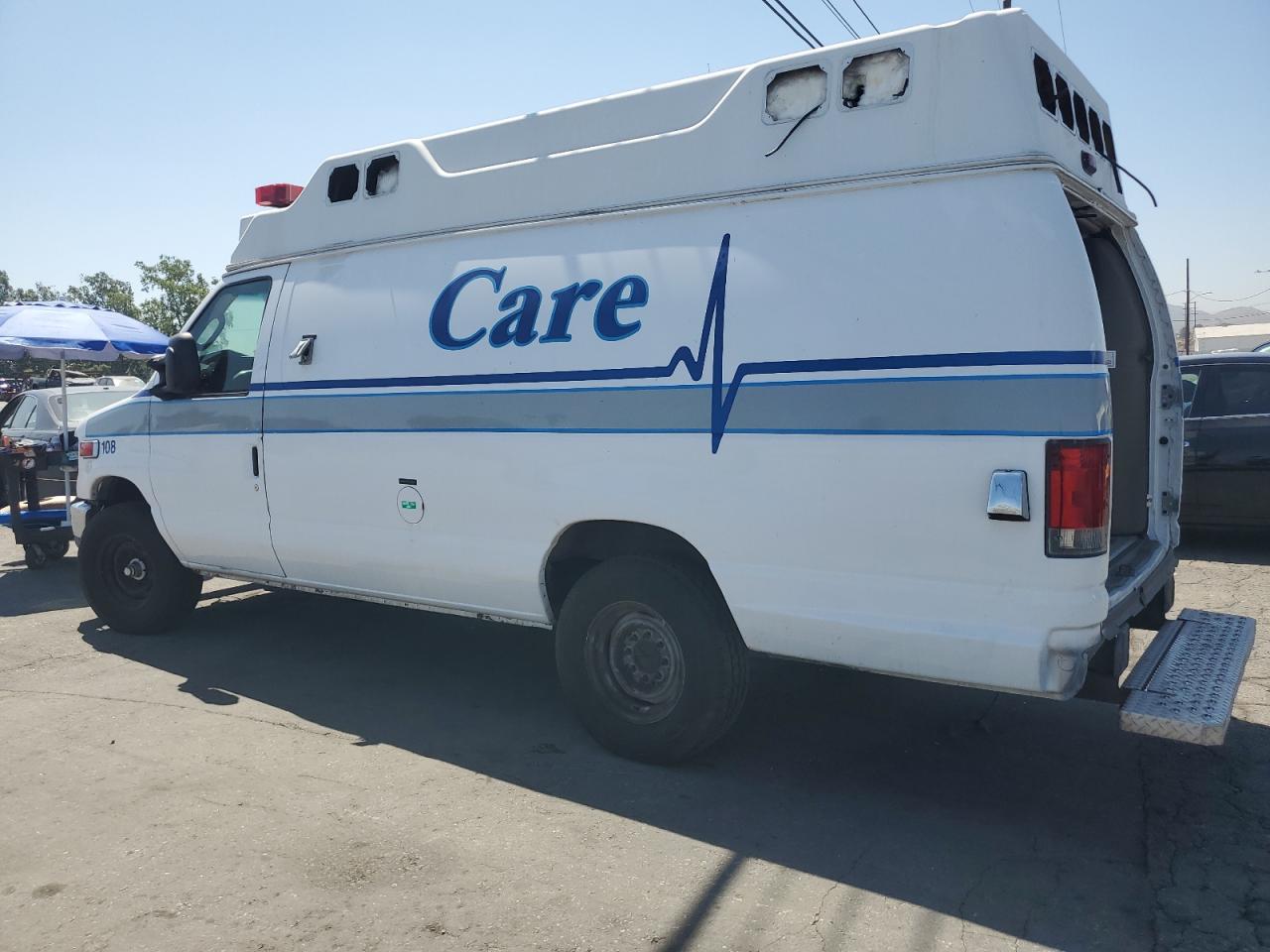 FORD ECONOLINE E350 SUPER DUTY VAN