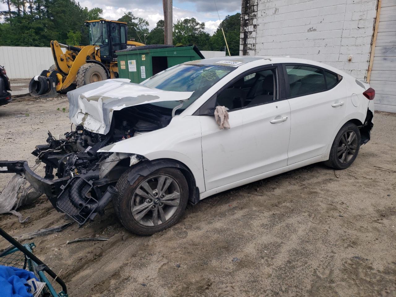 HYUNDAI ELANTRA SE