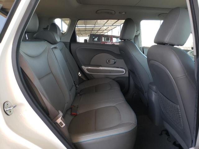2018 KIA SOUL EV + - KNDJX3AE0J7033150